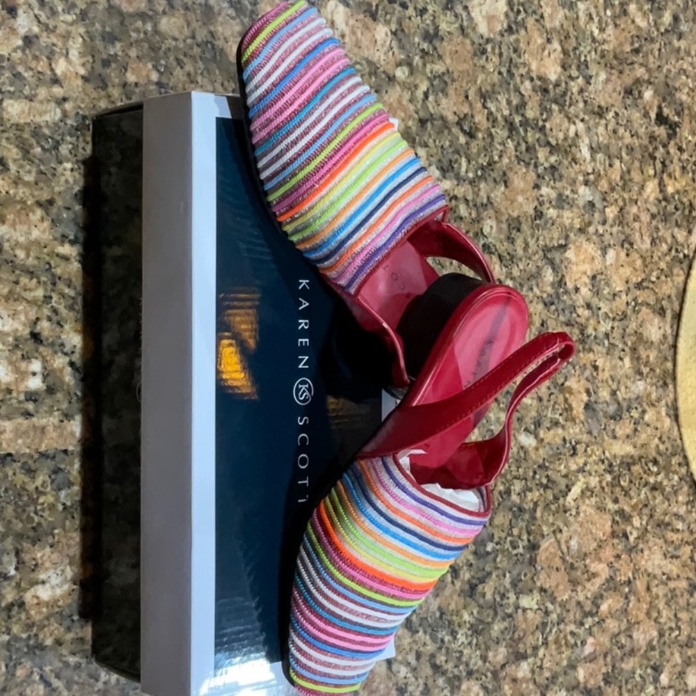 Fiesta Raised Sling Back Sandals